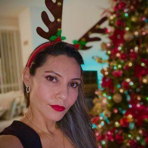 Meet your Posher, Luisa